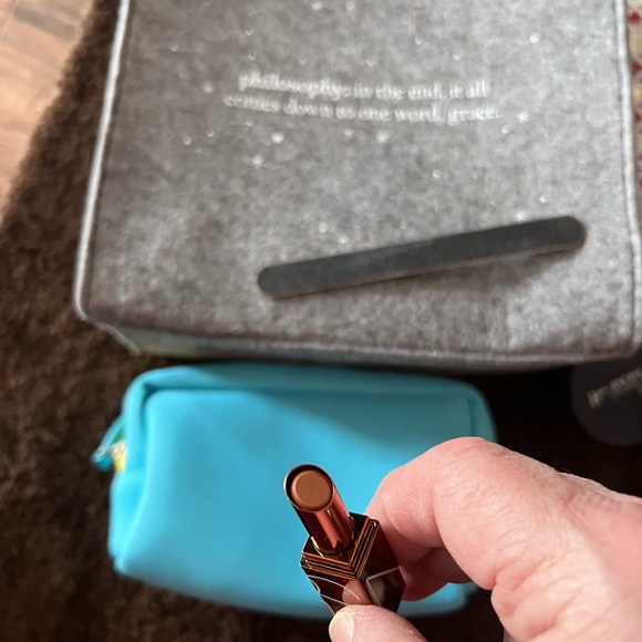 NEW MIXED MAKEUP BAG JUST FOR FUN! - Picture 8 of 15